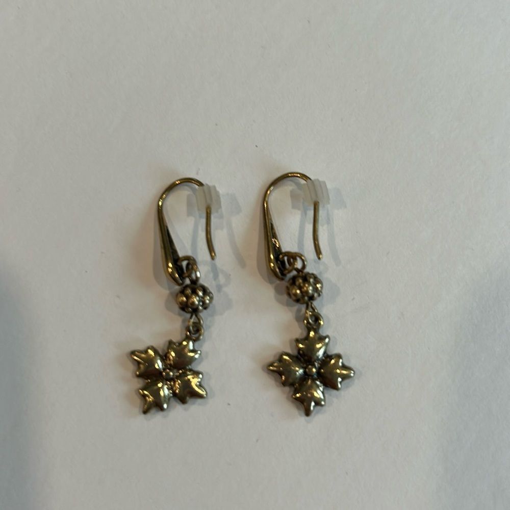 NWOT Patricia Nash Gold Hanging Earrings
